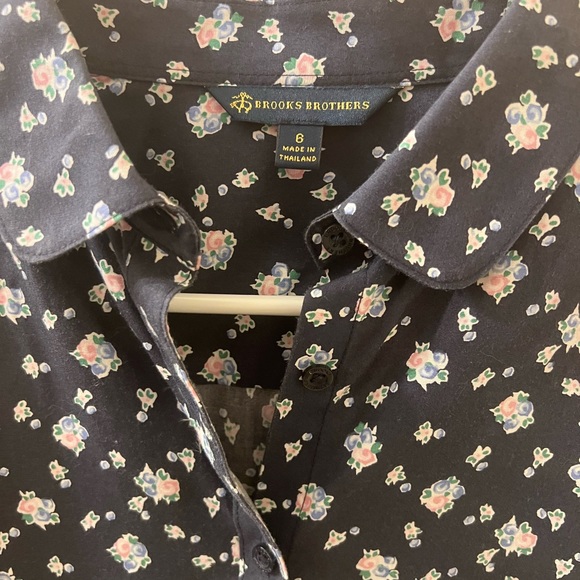 Brooks brothers button down shirt - Picture 3 of 4